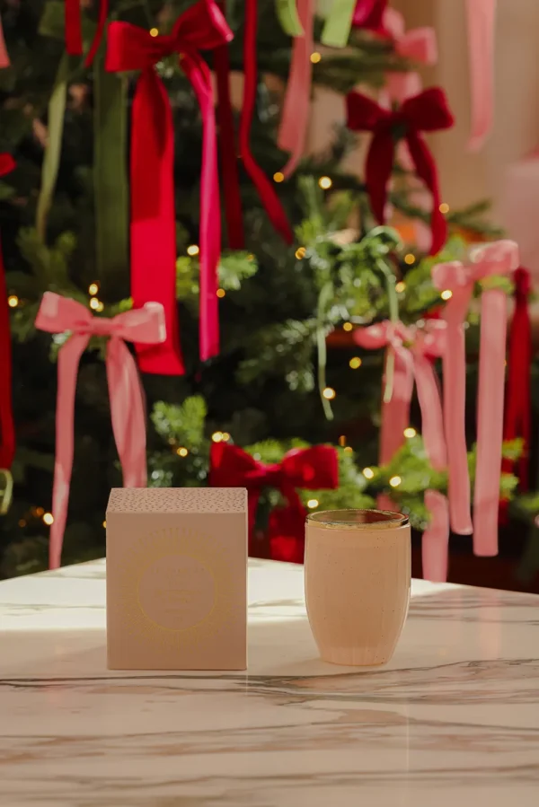 Peppermint Grove Buttercream & Vanilla | Large Candle 370g - Image 2